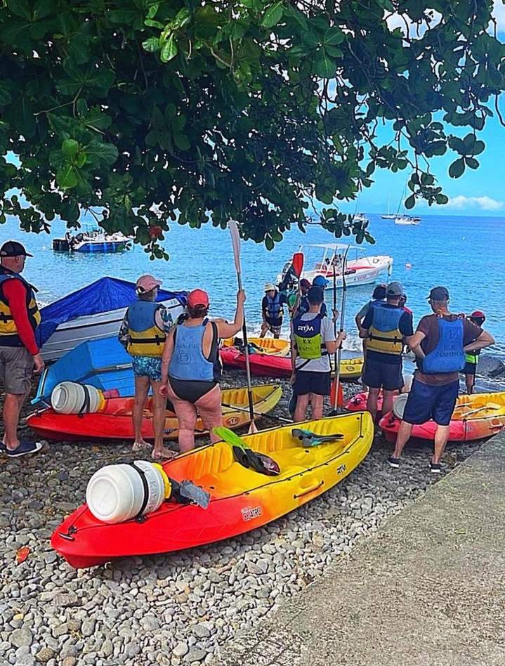 Partez à l'aventure lors d'une belle randonnée aquatique.